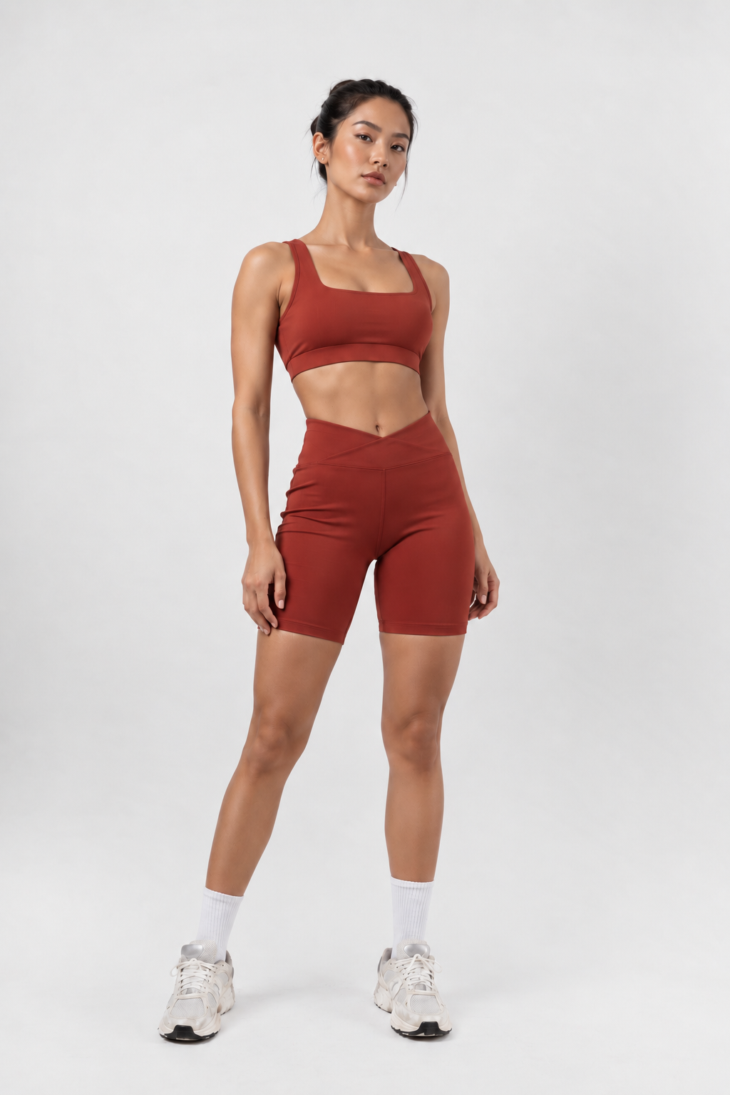 SPORT BRA ESCOTE CUADRADO