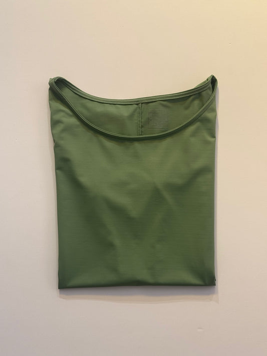 POLO CLASICO OJAL SEMI  HOLGADO