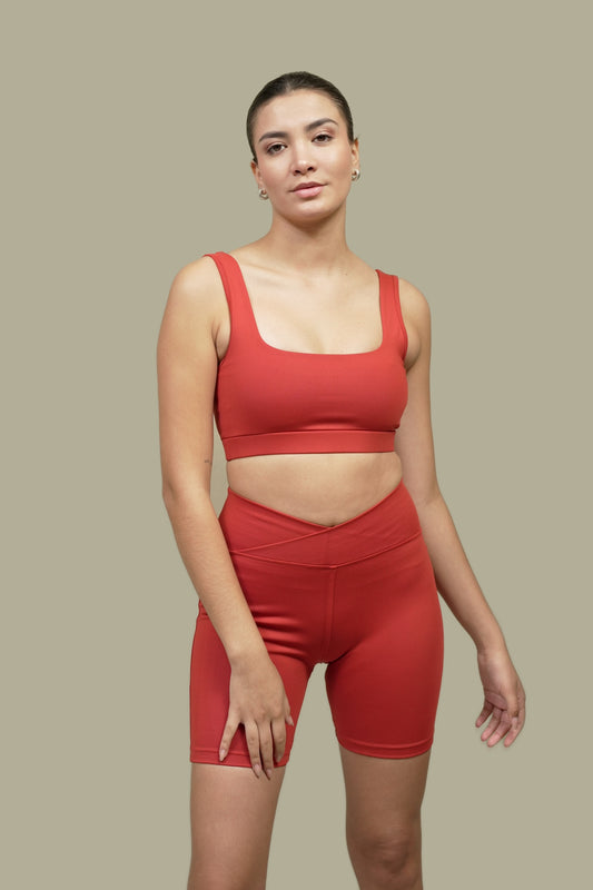 SET BIKER Y SPORT BRA ESCOTE CUADRADO